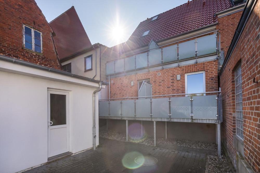 Ferienapartments ノイシュタット・イン・ホルシュタイン エクステリア 写真